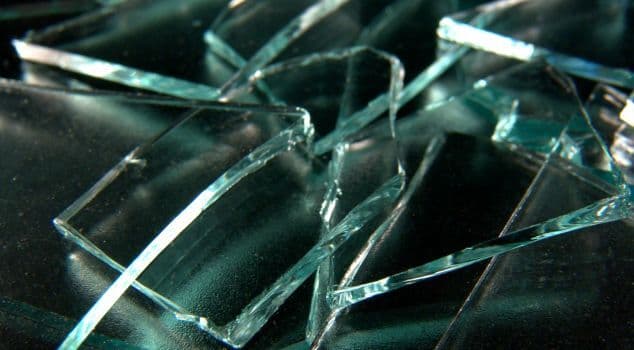 Glasscherven, dag van het recyclen