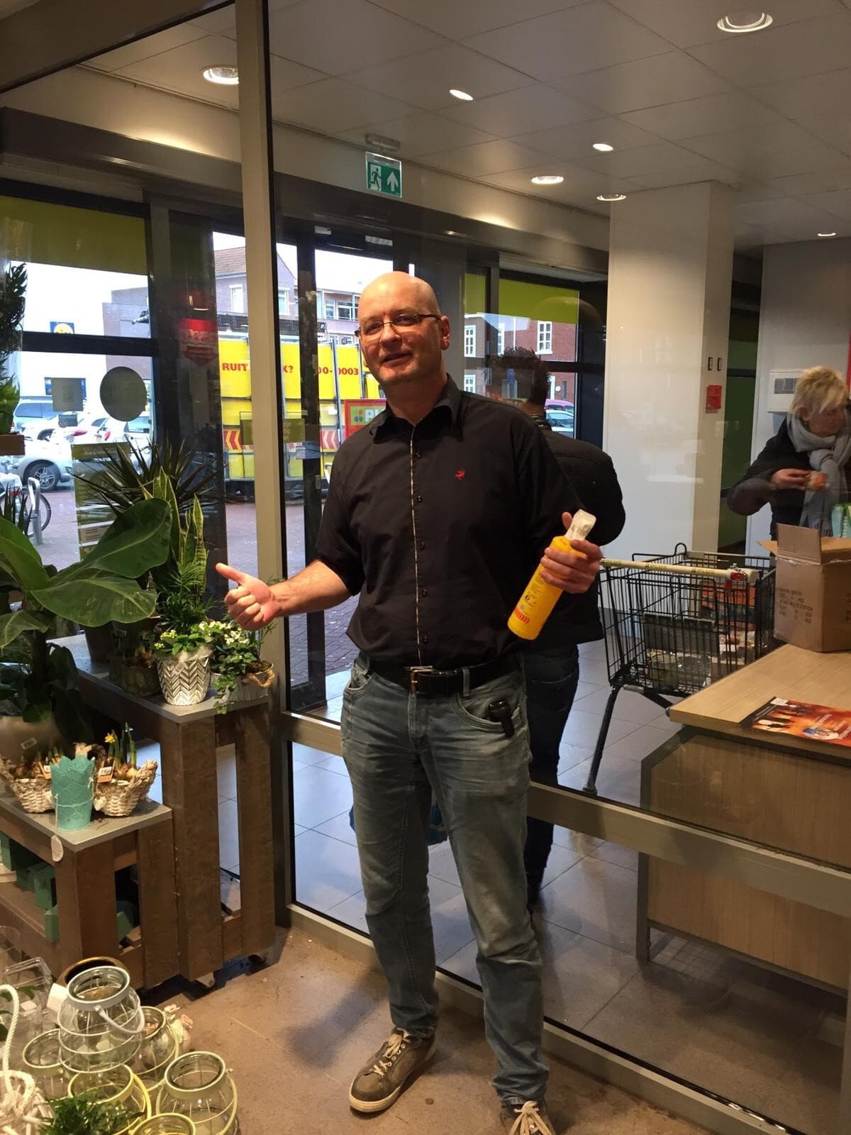 Roermond Plus schade ruit