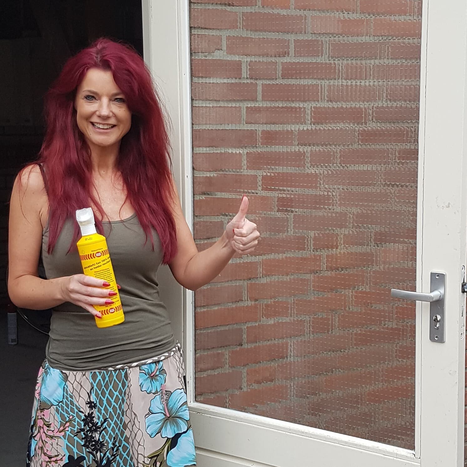 Woning in Almelo voorzien van nieuw draadglas na ruitschade.