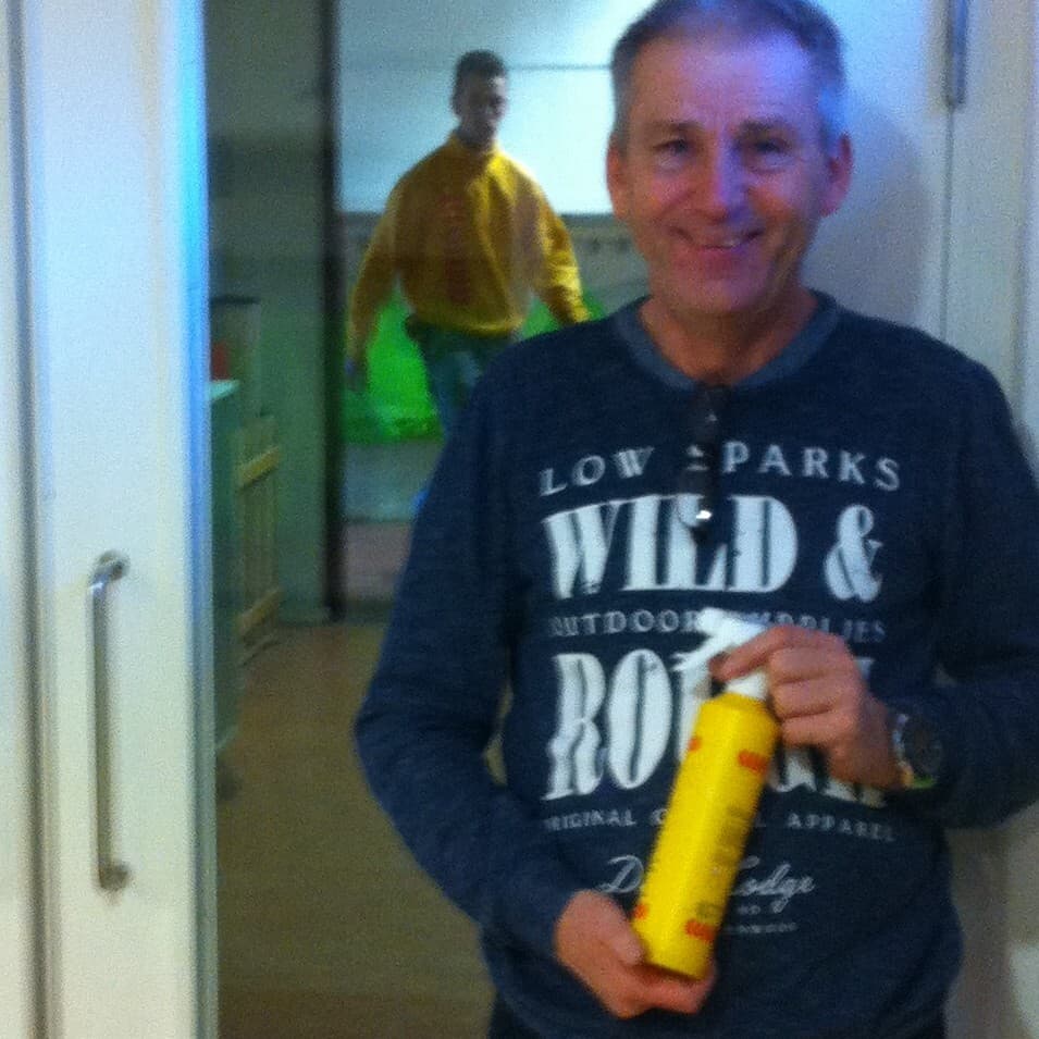 Gelaagd veiligheidsglas geplaatst bij een basisschool in Wijchen voor extra veiligheid en bescherming.