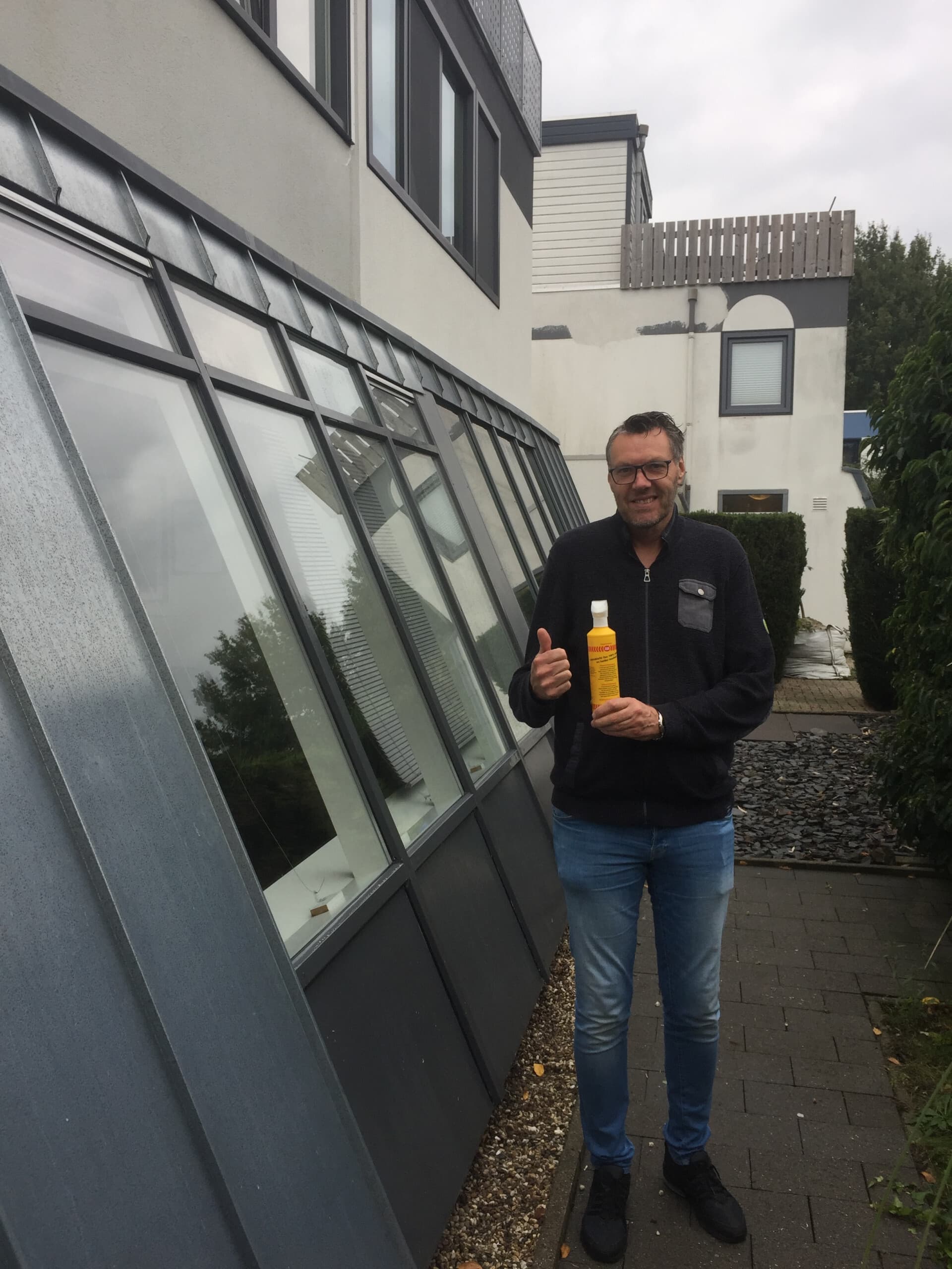 Twee HR-glasplaten vervangen en vakkundig geplaatst bij een tevreden klant in Wijchen.