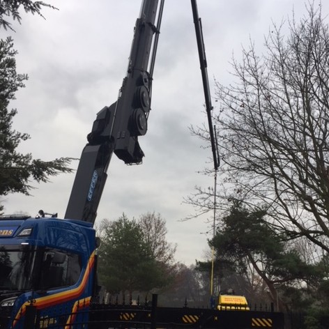 Glaszetten met de kraanwagen gallerij afbeelding 1